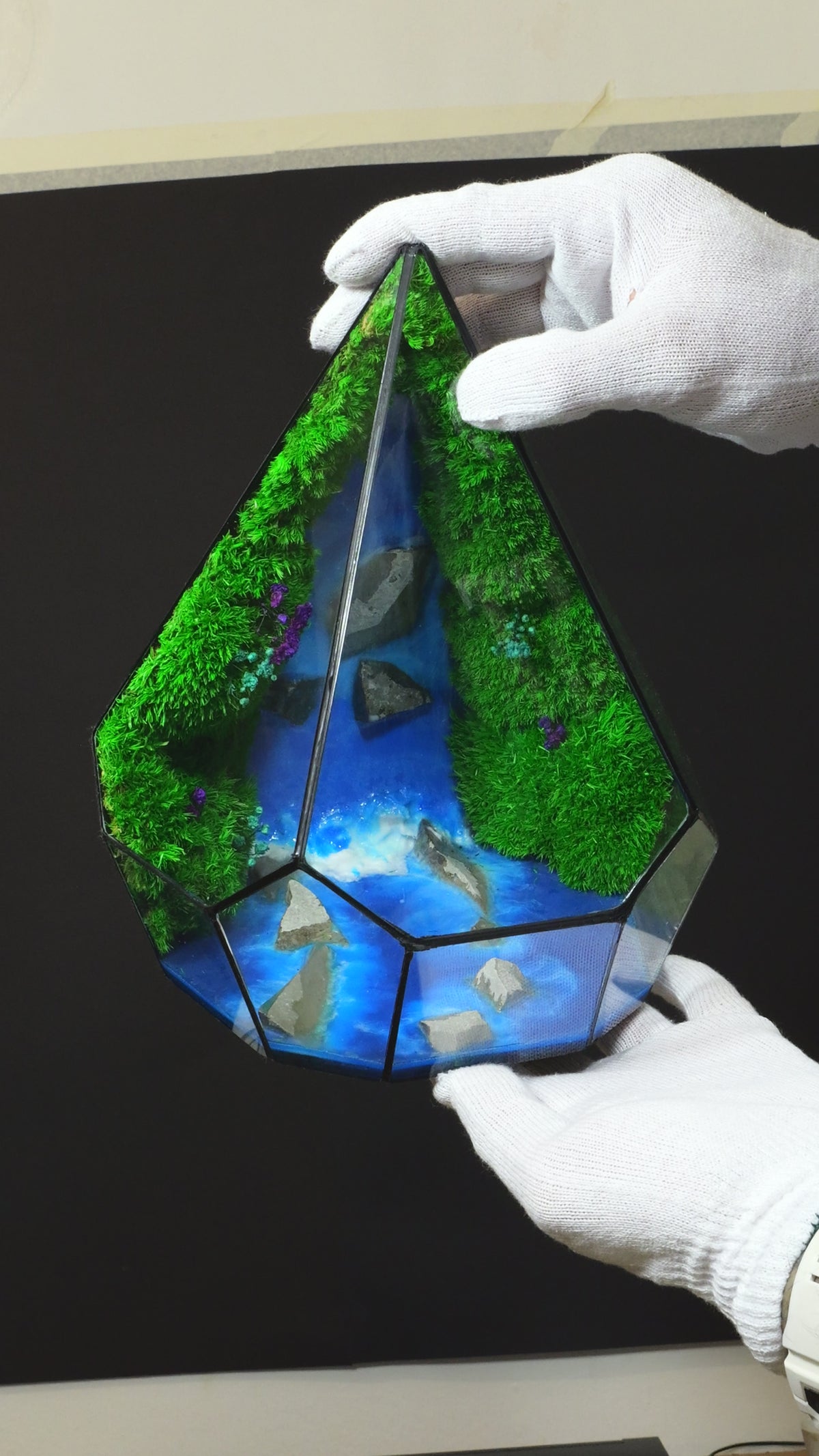 Terrarium lampada da scrivania con resina luminescente al buio cascata diorama 52