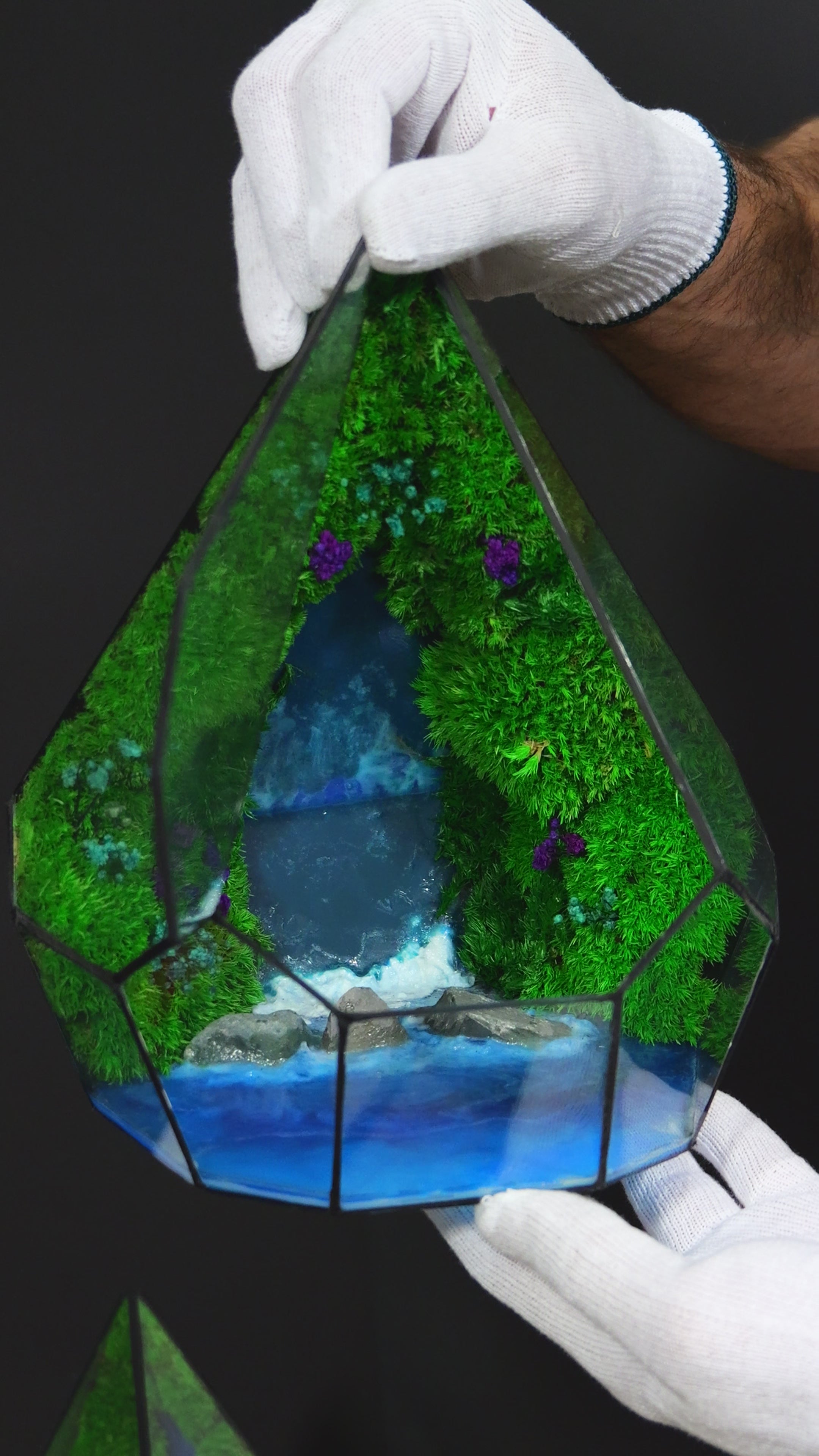 Terrarium lampada da scrivania con resina luminescente al buio cascata diorama 51