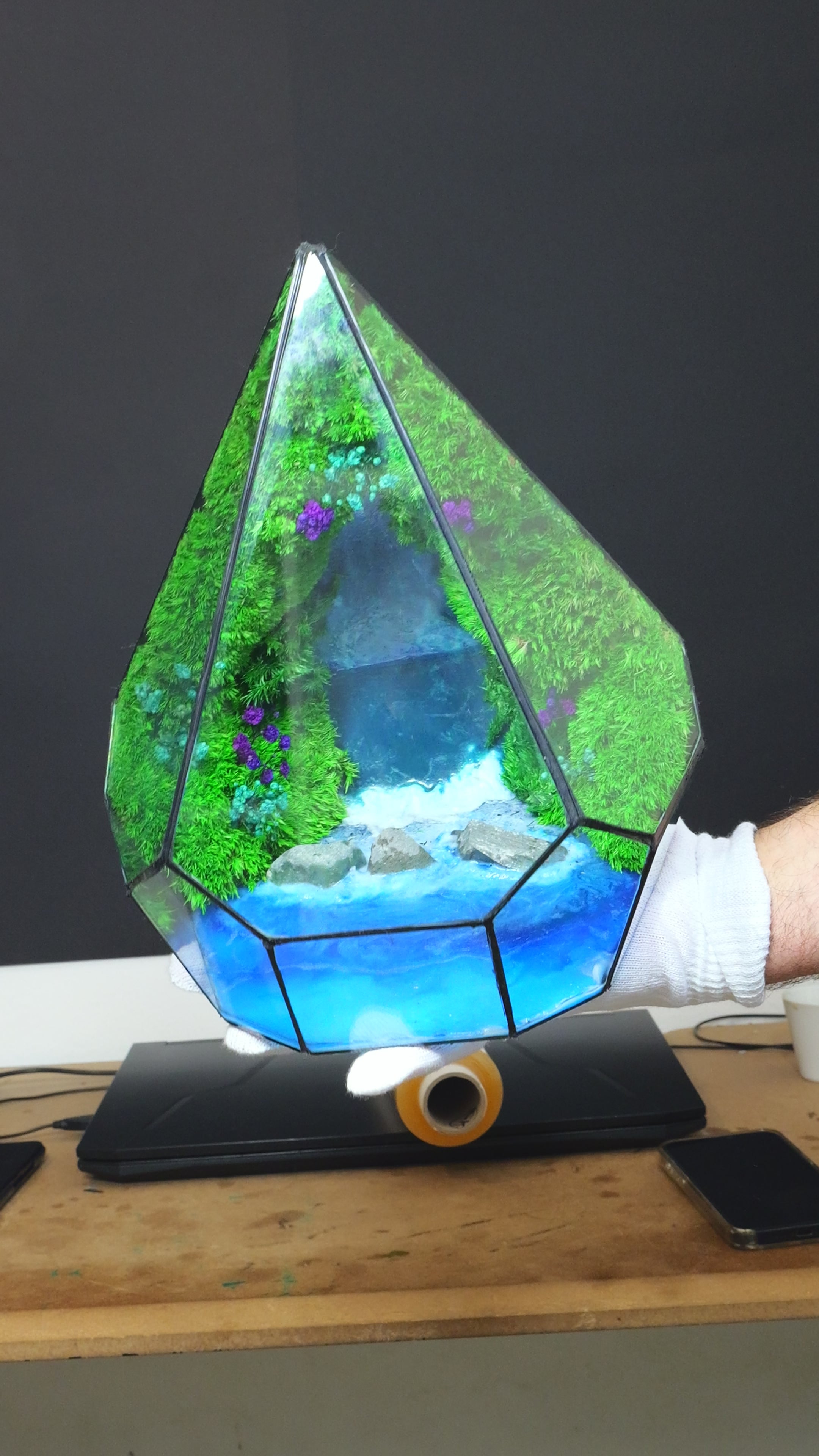 Terrarium lampada da scrivania con resina luminescente al buio cascata diorama 51